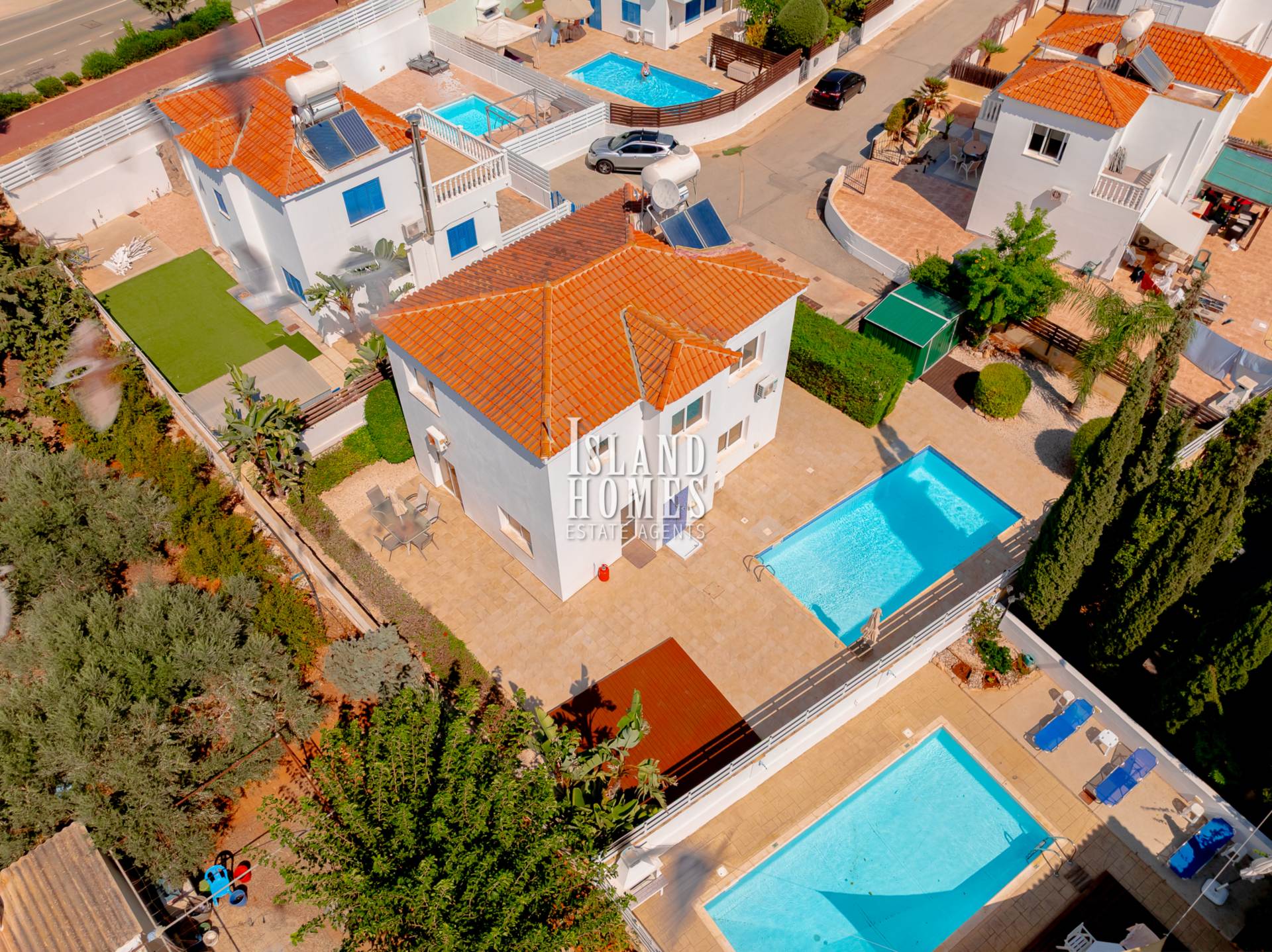 3 bedroom Detached in Ayia Thekla, Famagusta, Cyprus – AT5102