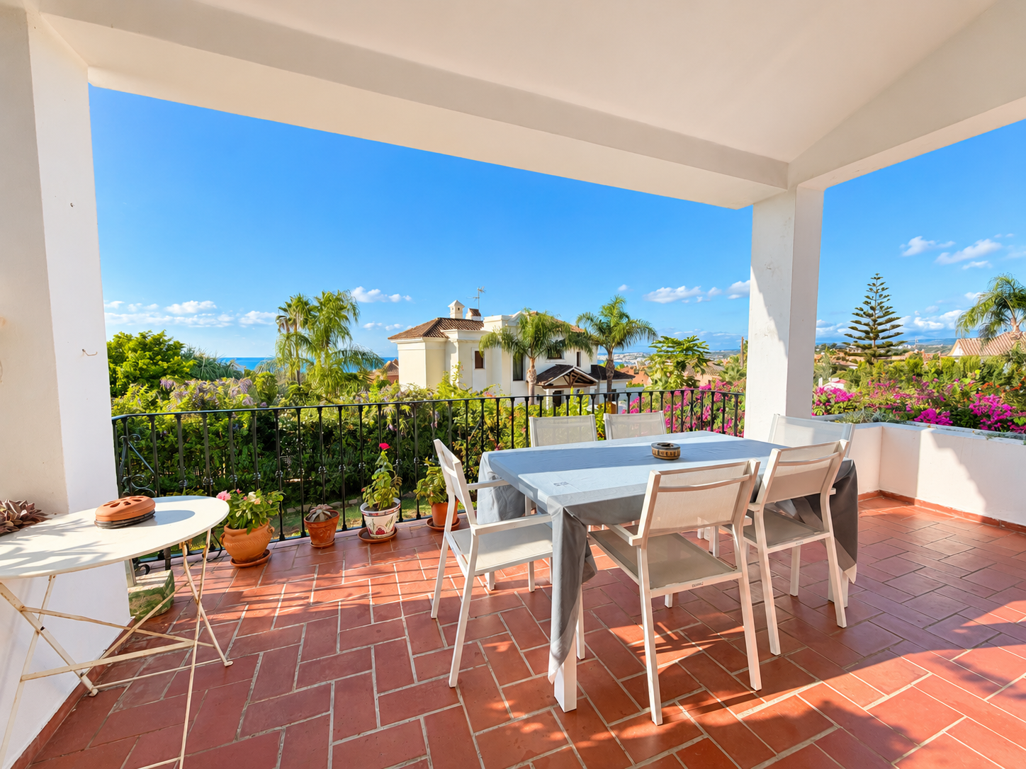 3 bedroom Villa in Estepona, Malaga, Spain – 428-05695E