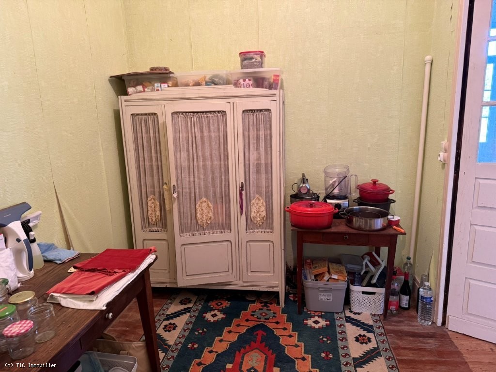 1 bedroom House in Ruffec, France – r7588