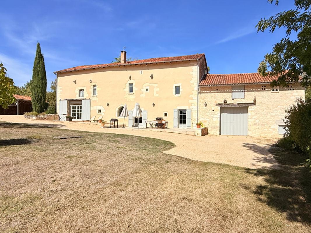 4 bedroom maison in Brantome, Dordogne, France