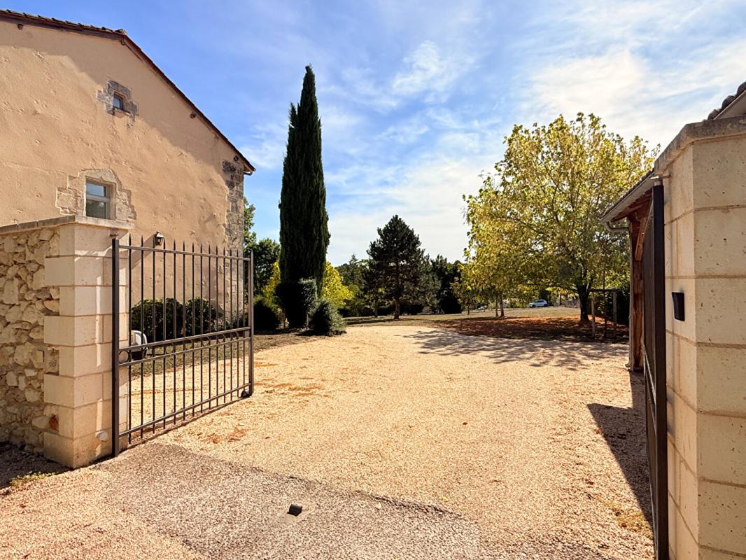 4 bedroom maison in Brantome, Dordogne, France