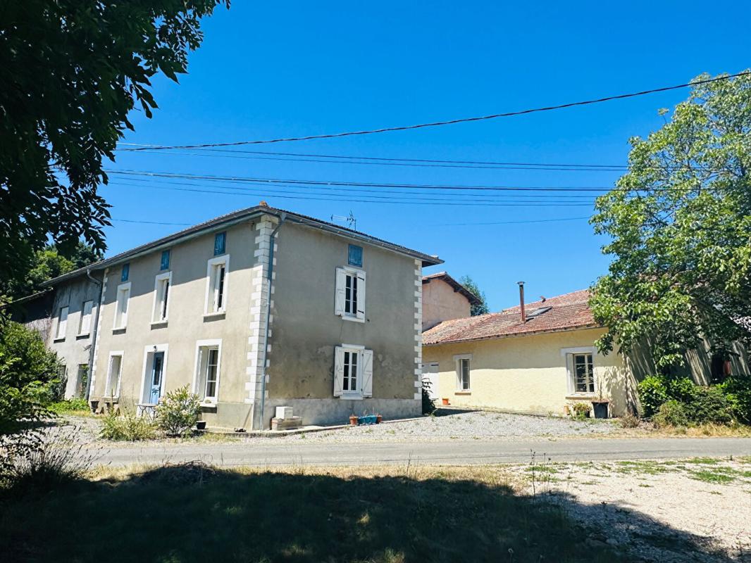 7 bedroom propriete in Lasserre, Ariège, France
