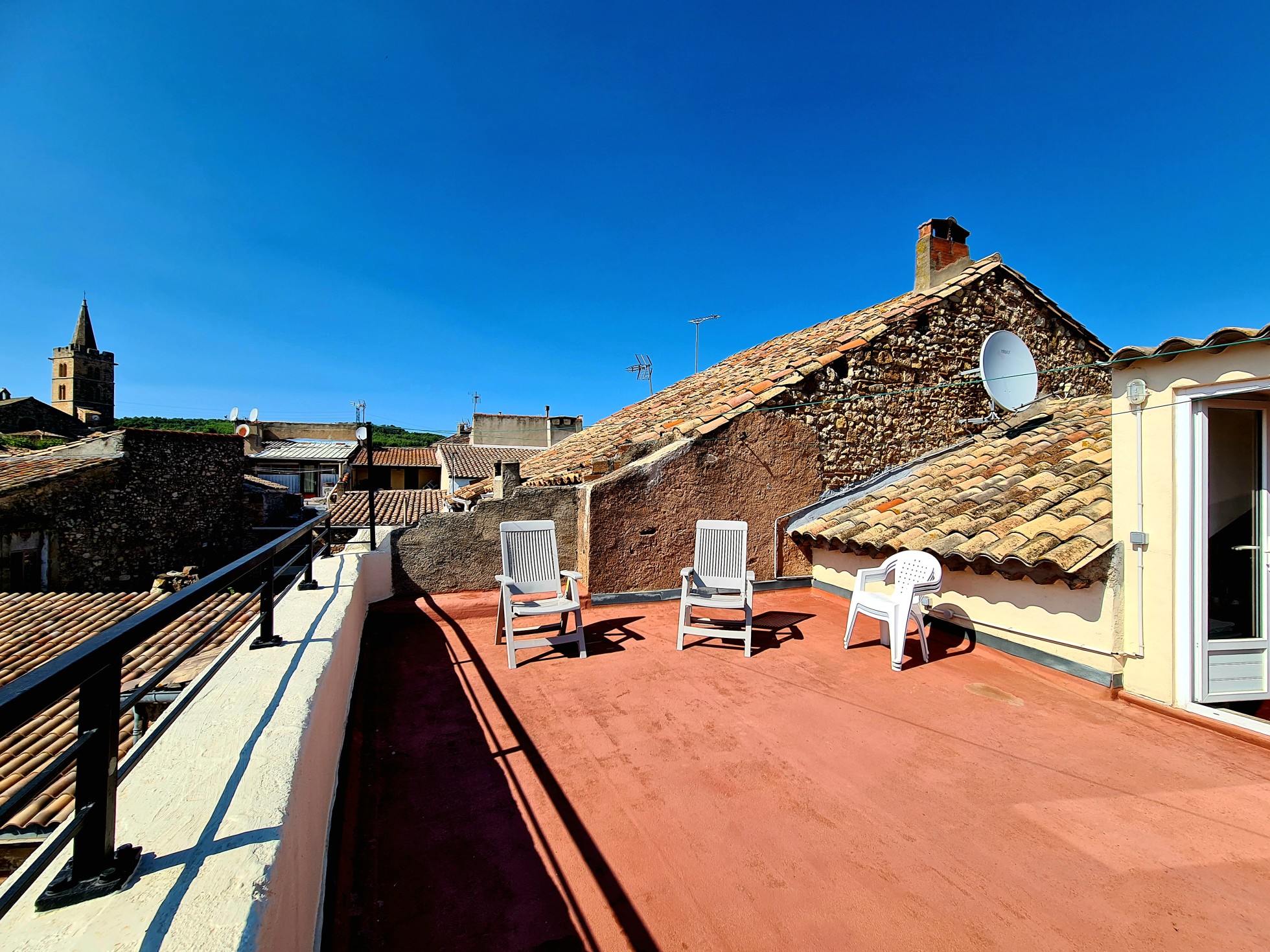 3 bedroom House in Cruzy, Herault, France – c178200ee