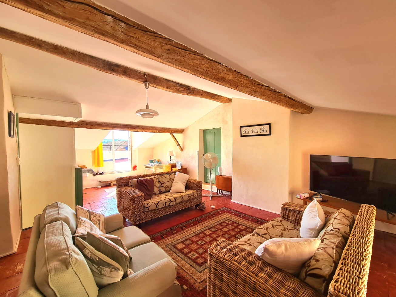 3 bedroom House in Cruzy, Herault, France – c178200ee