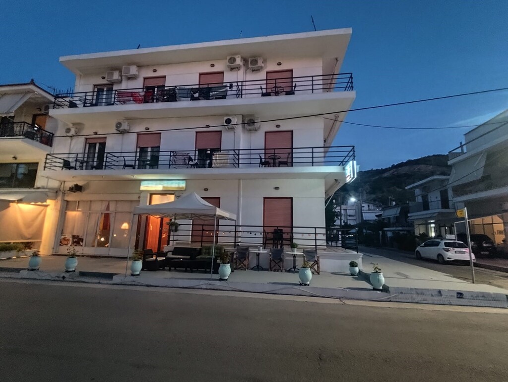 Commercial property in Oreoi, Evia, Greece – 66915