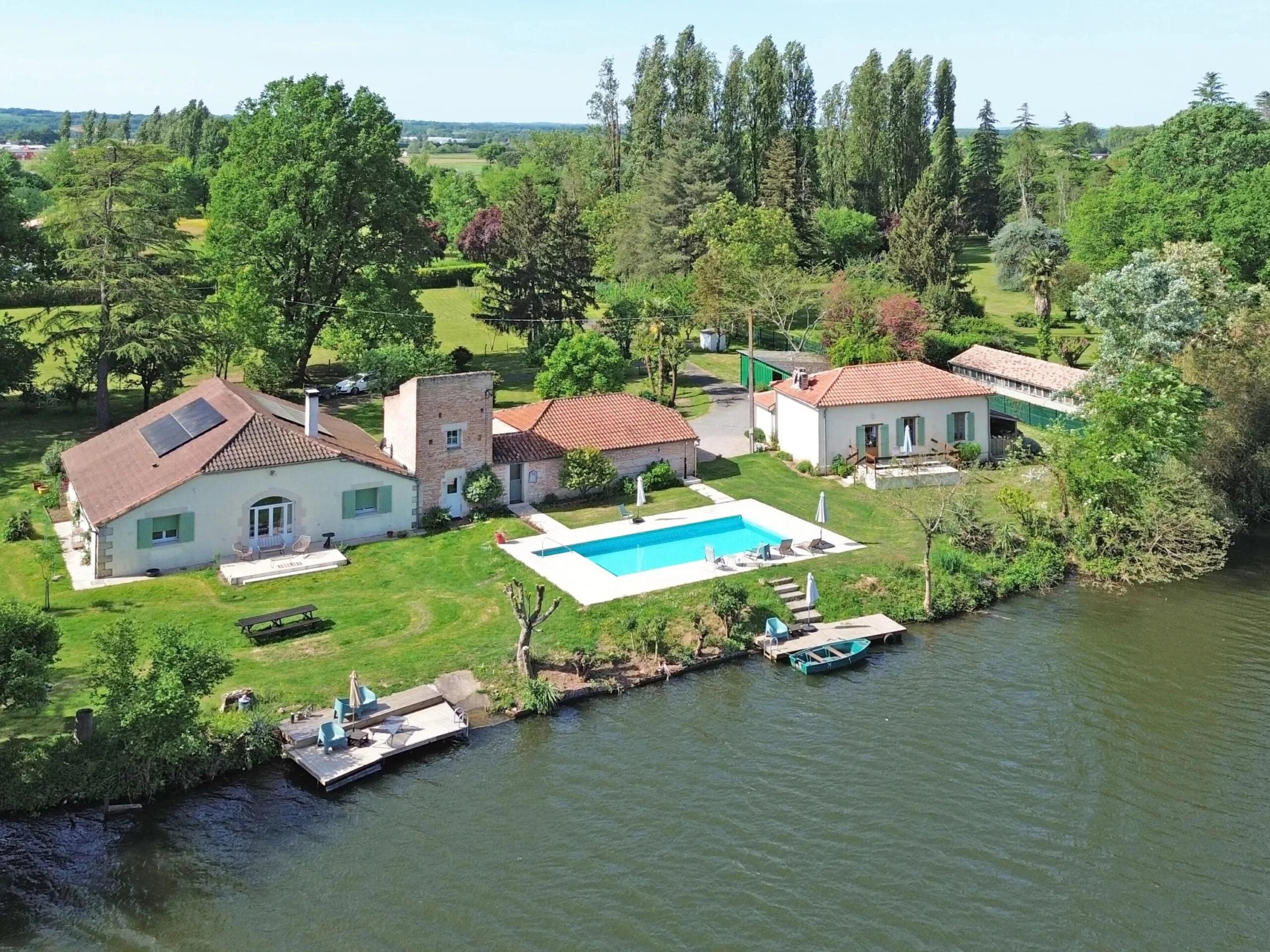 Stunning Riverside Estate: Restored Stone Barn, 2 Gîtes, Pool, & 250m River Frontage, Nouvelle-Aquitaine – France – BVI84106
