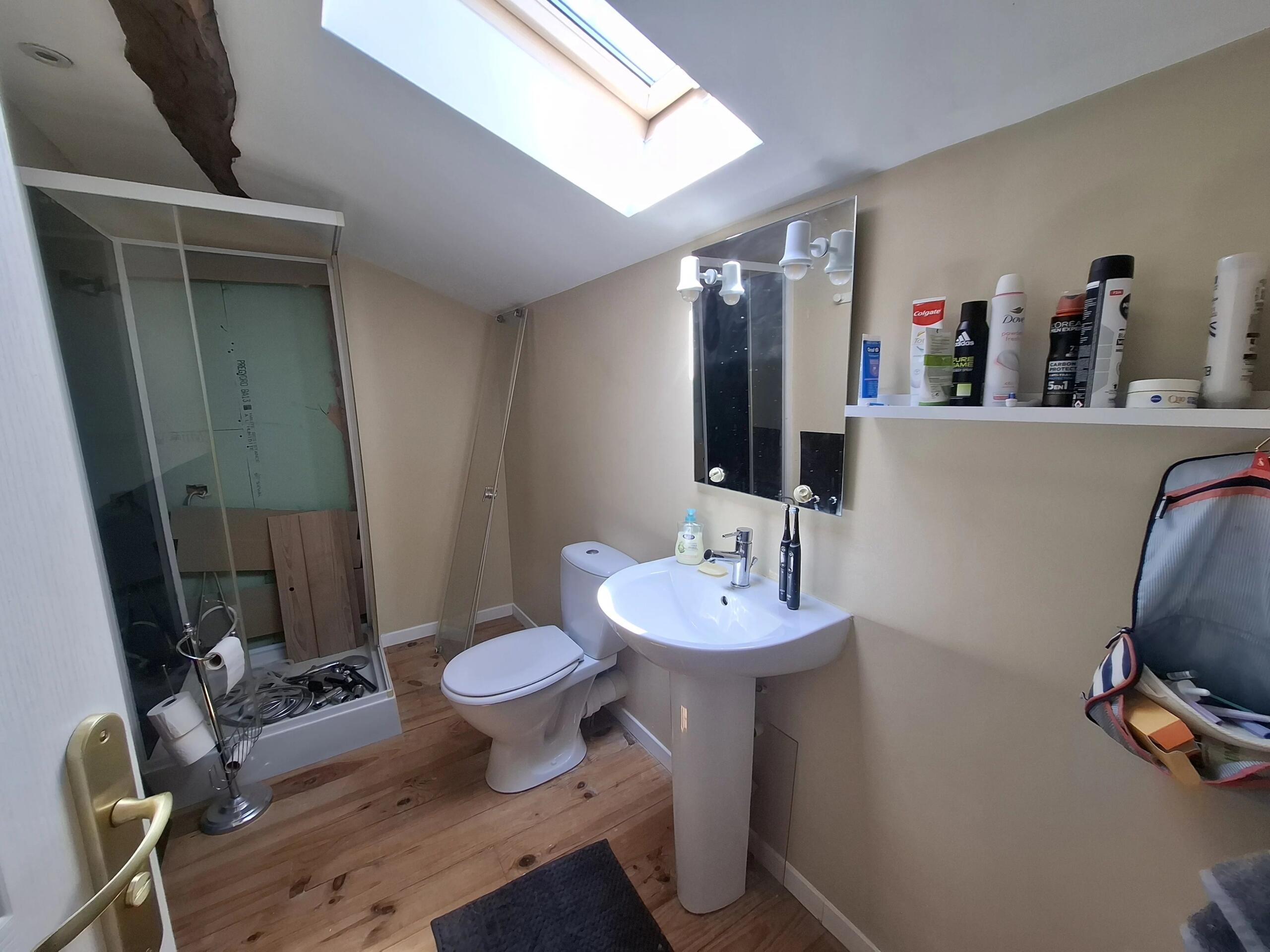 Charming 3-Bedroom Village House, Nouvelle-Aquitaine – France – BVI86927