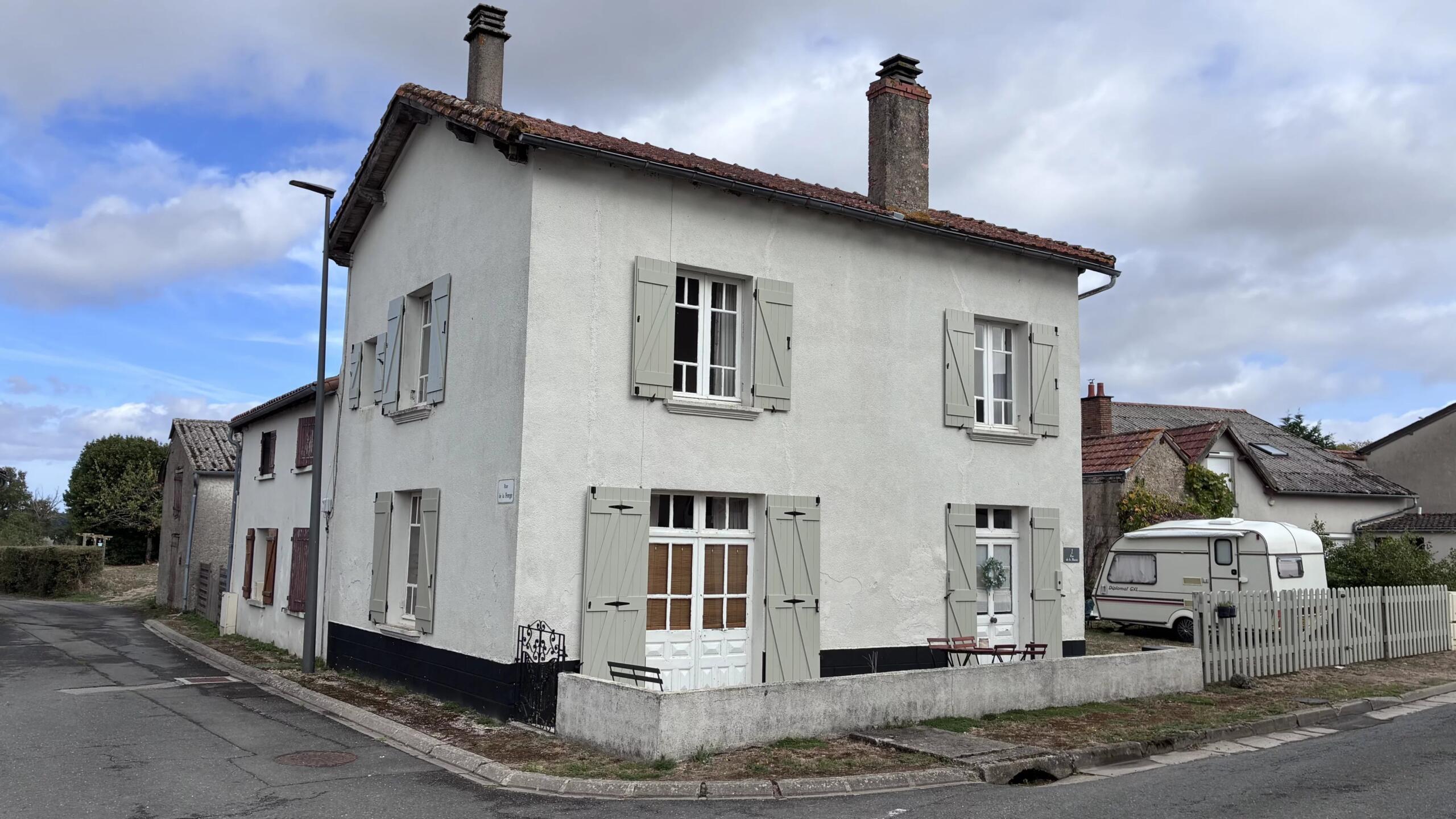 Furnished village house close to L’Isle Jourdain, Nouvelle-Aquitaine – France – BVI87115