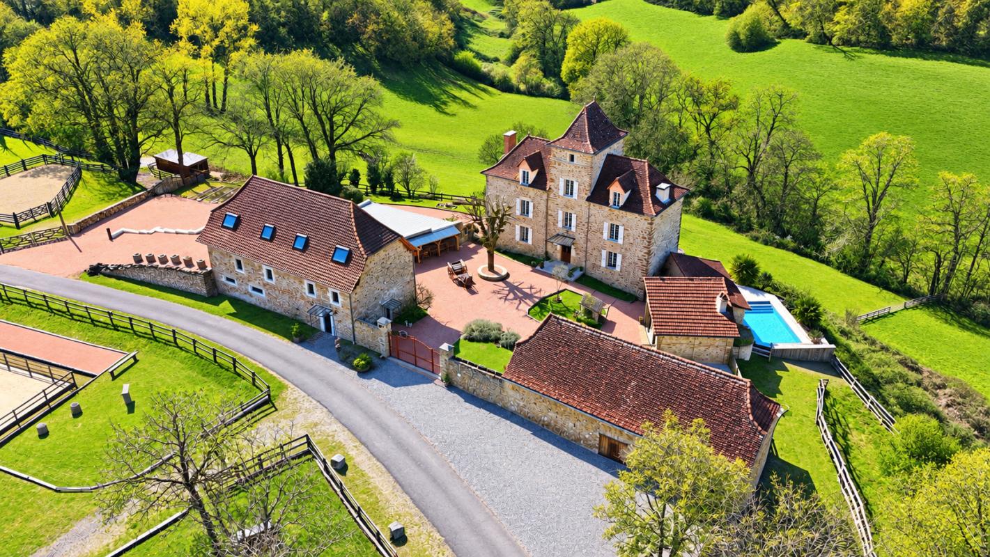 8 bedroom corps de ferme in Figeac, Lot, France