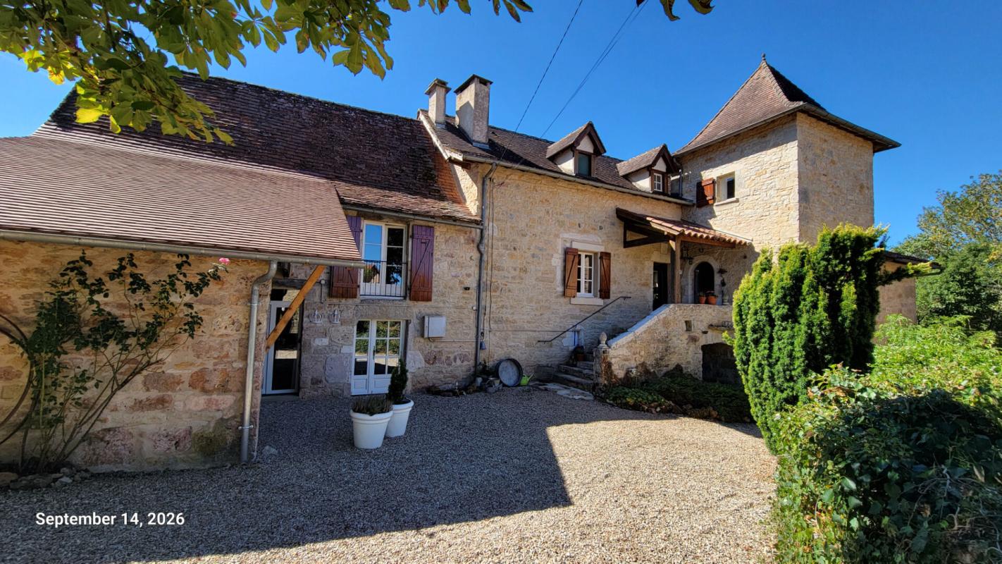 4 bedroom propriete in Ols Et Rinhodes, Aveyron, France