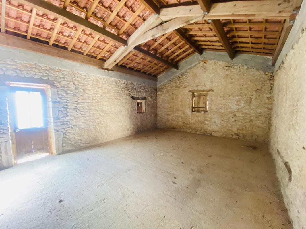 2 bedroom maison in Cahors, Lot, France