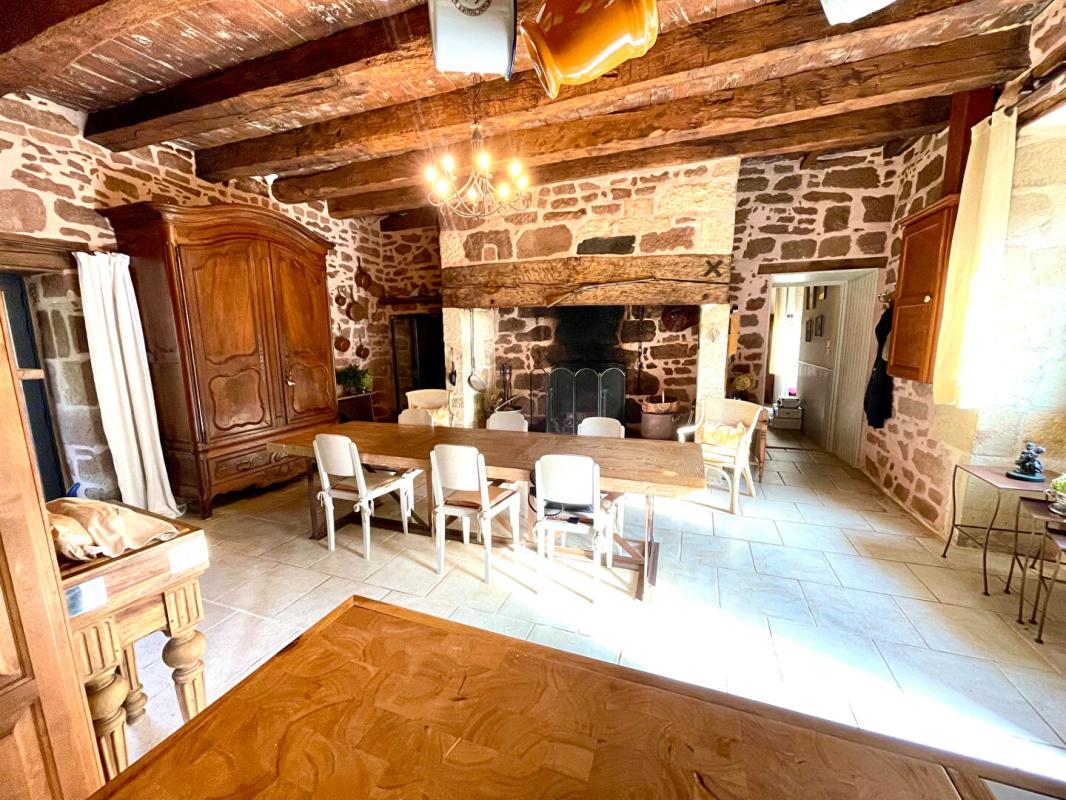 3 bedroom maison in Segonzac, Corrèze, France
