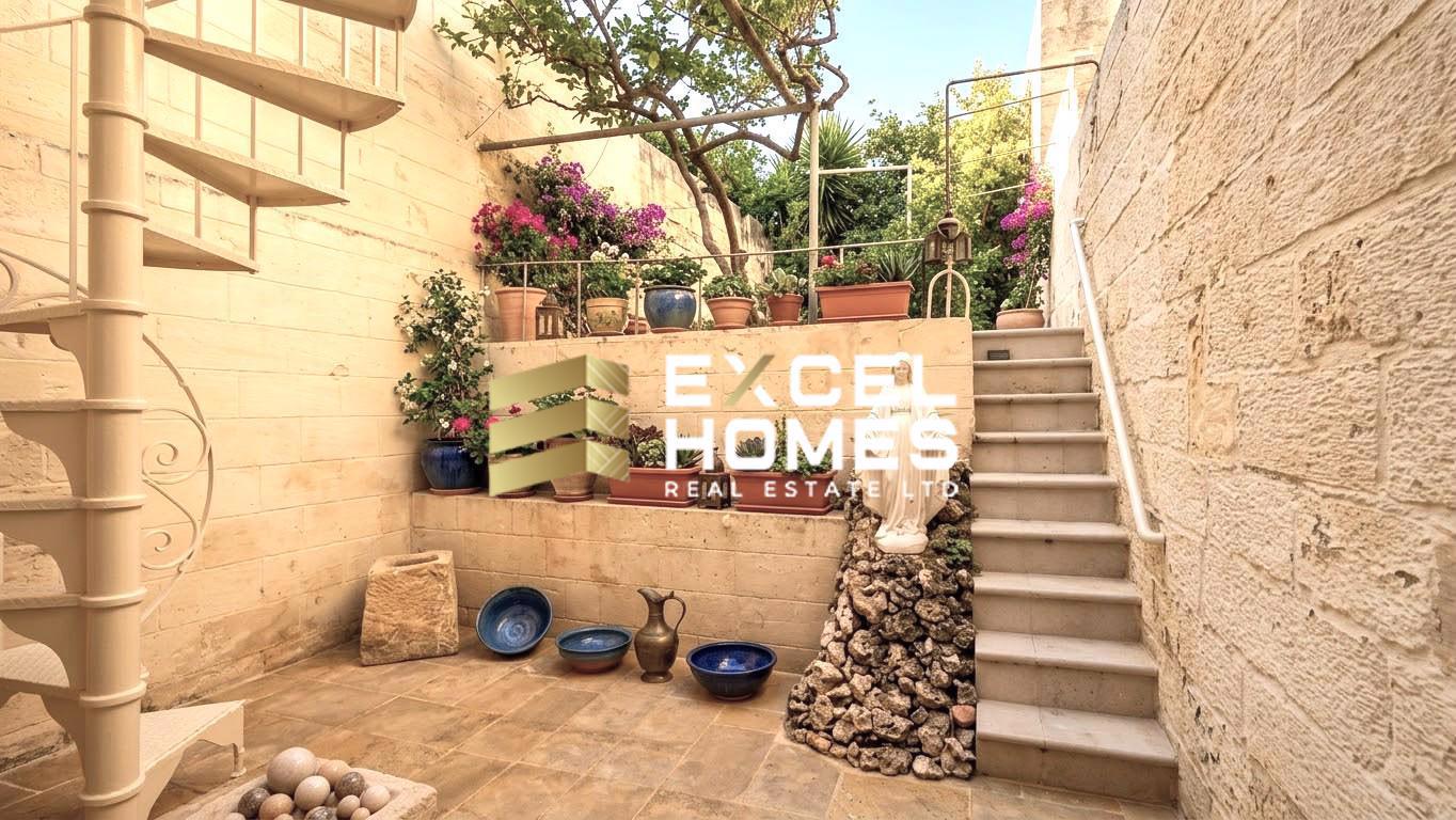 3 bedroom Townhouse in Paola, Malta – 69882