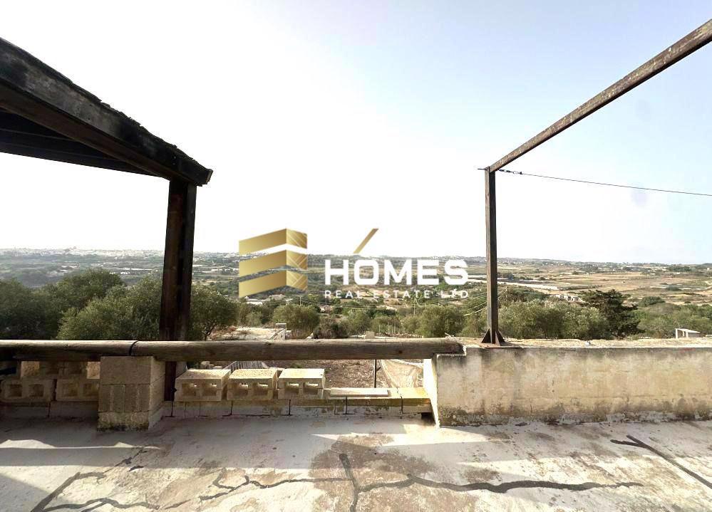 3 bedroom Farmhouse in Rabat (Malta), Malta – 69860