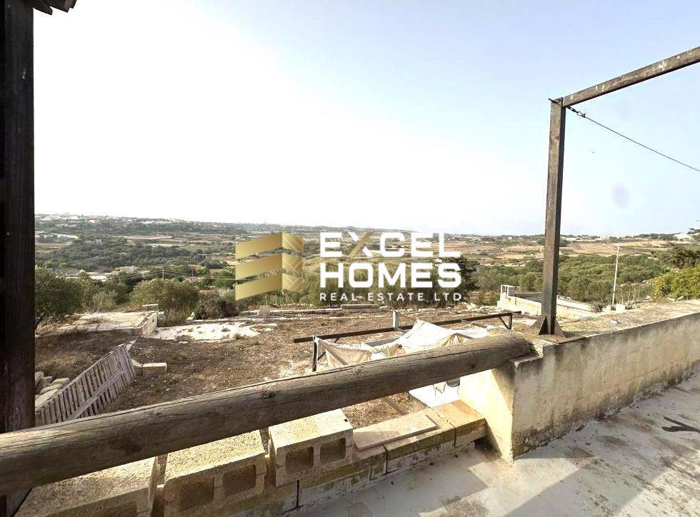 3 bedroom Farmhouse in Rabat (Malta), Malta – 69860