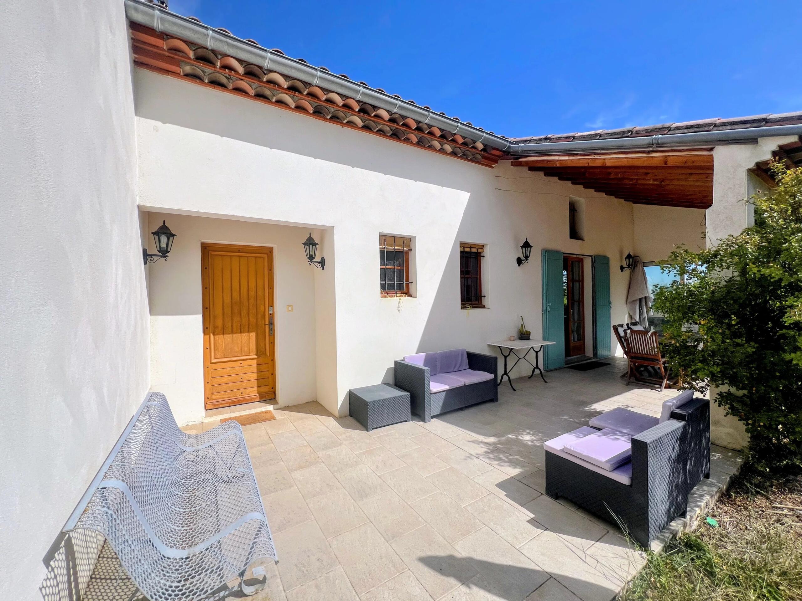 Detached Family Home on a large plot just 10 minutes from Limoux, Occitanie – France – BVI87305