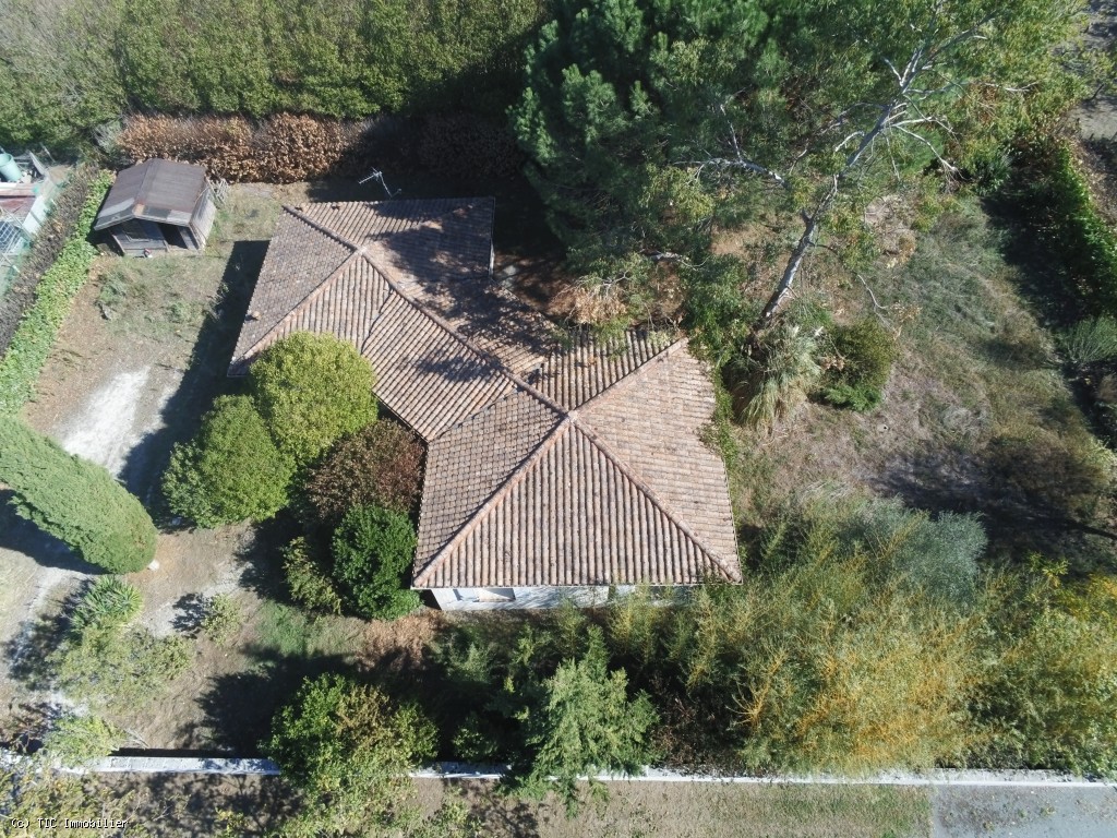4 bedroom House in Mansle, France – r7613