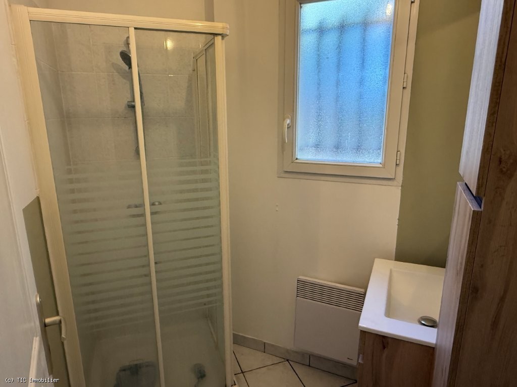 4 bedroom House in Mansle, France – r7613