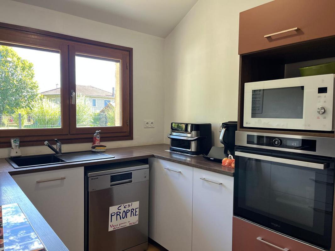 4 bedroom maison individuelle in Vayrac, Lot, France