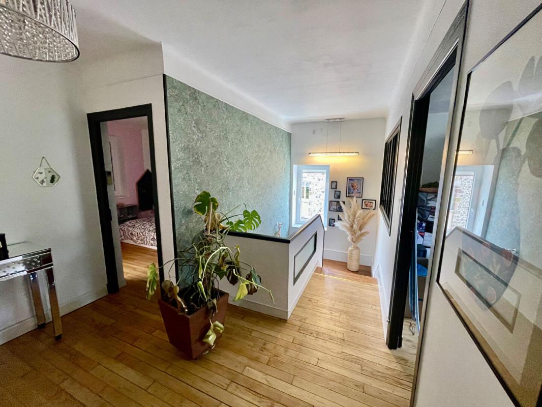 5 bedroom maison de village in Vignols, Corrèze, France