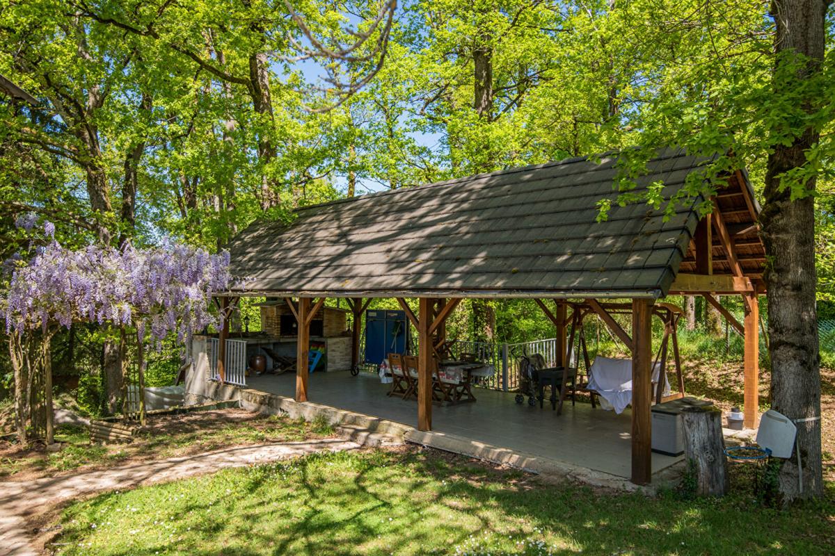 4 bedroom demeure in Saint Pantaleon De Larche, Corrèze, France