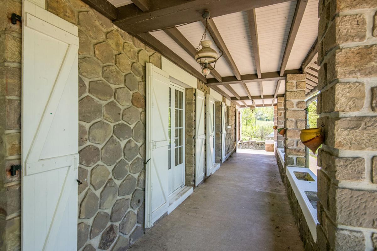 4 bedroom demeure in Saint Pantaleon De Larche, Corrèze, France