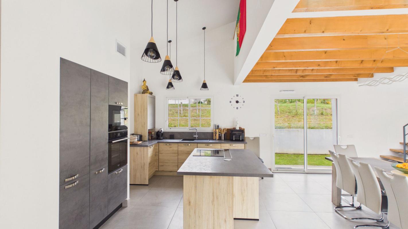 3 bedroom maison recente in Cambo Les Bains, Pyrénées-Atlantiques, France