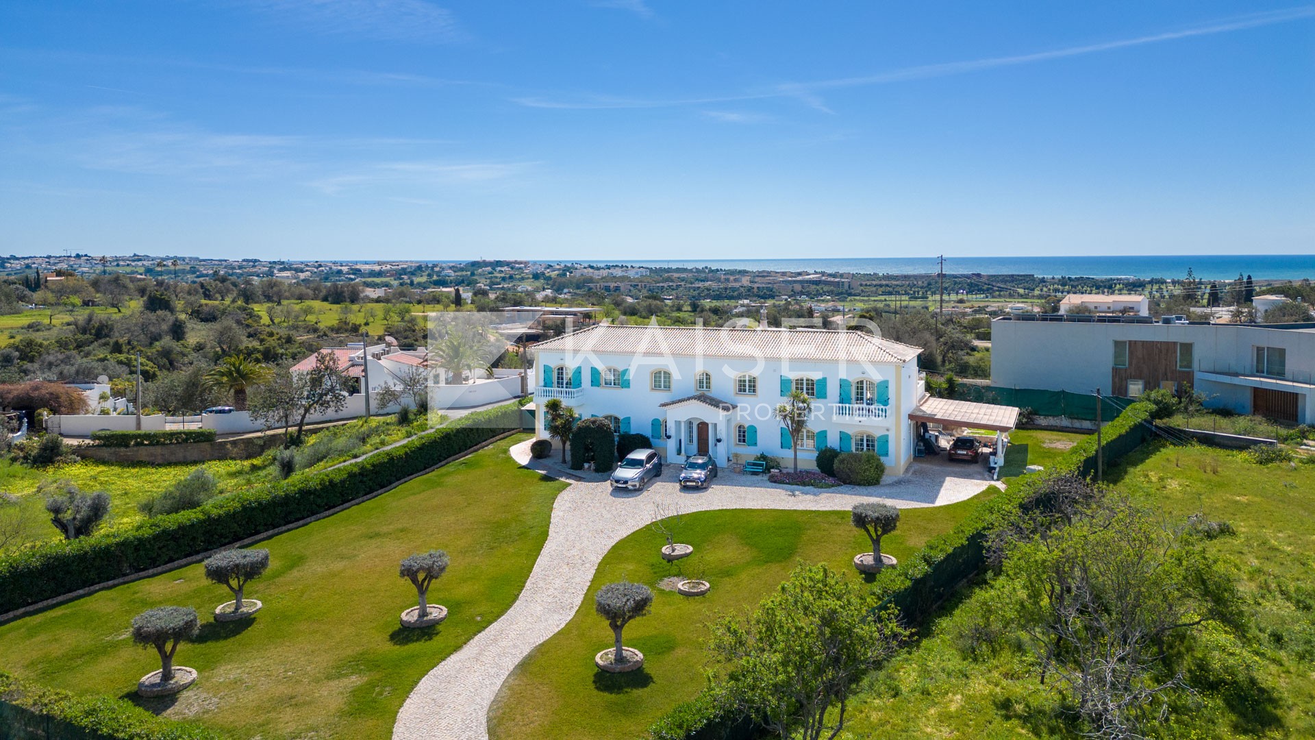 5 bedroom Villa house in Albufeira, Portugal – KP1110