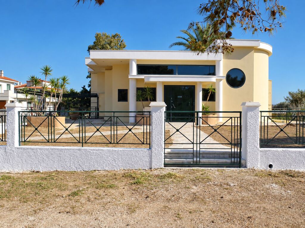 Commercial property in Megara, Rest Of Attica, Greece – 67004
