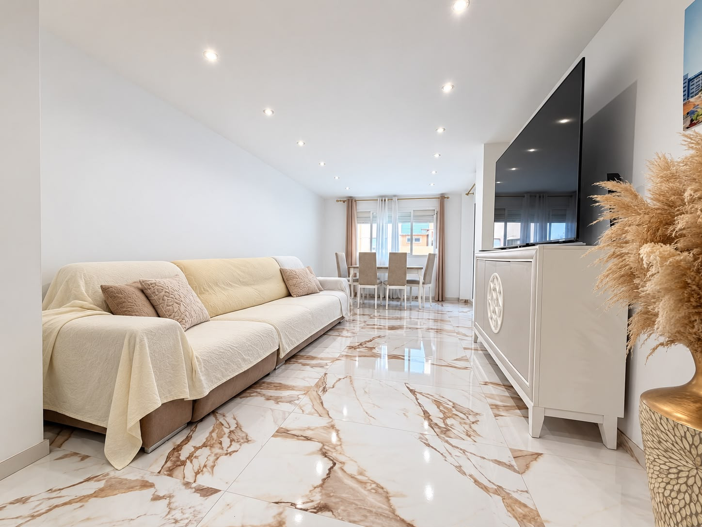 3 bedroom Apartment in Mijas Costa, Malaga, Spain – 428-05743P