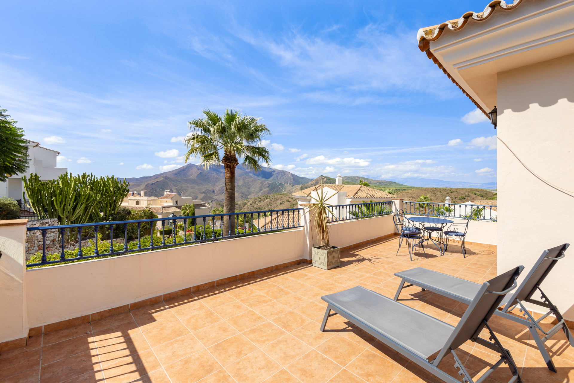 3 bedroom Villa in Alhaurin El Grande, Malaga, Spain – 428-05747D