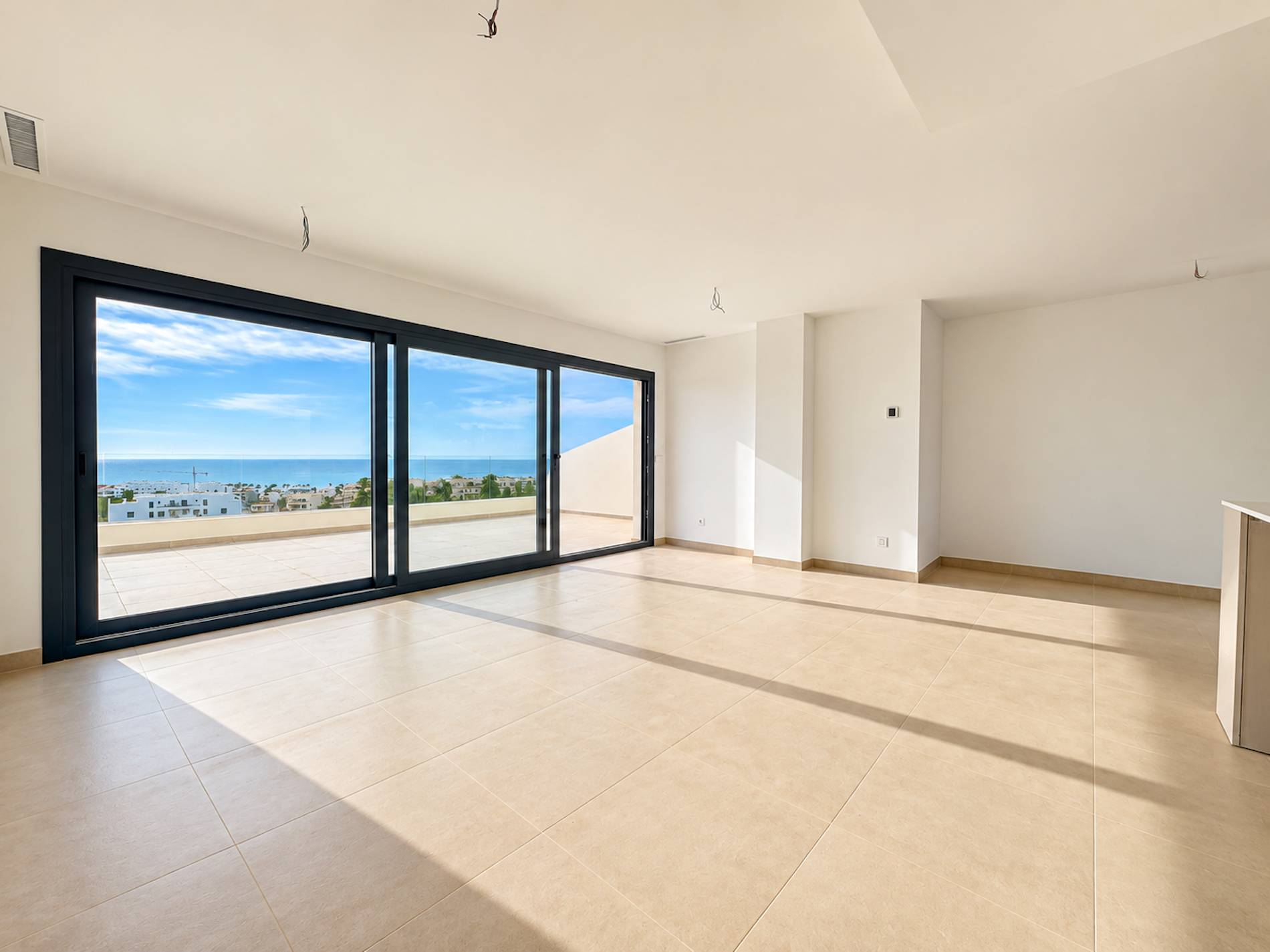 3 bedroom Penthouse in Mijas Costa, Malaga, Spain – 428-05750P