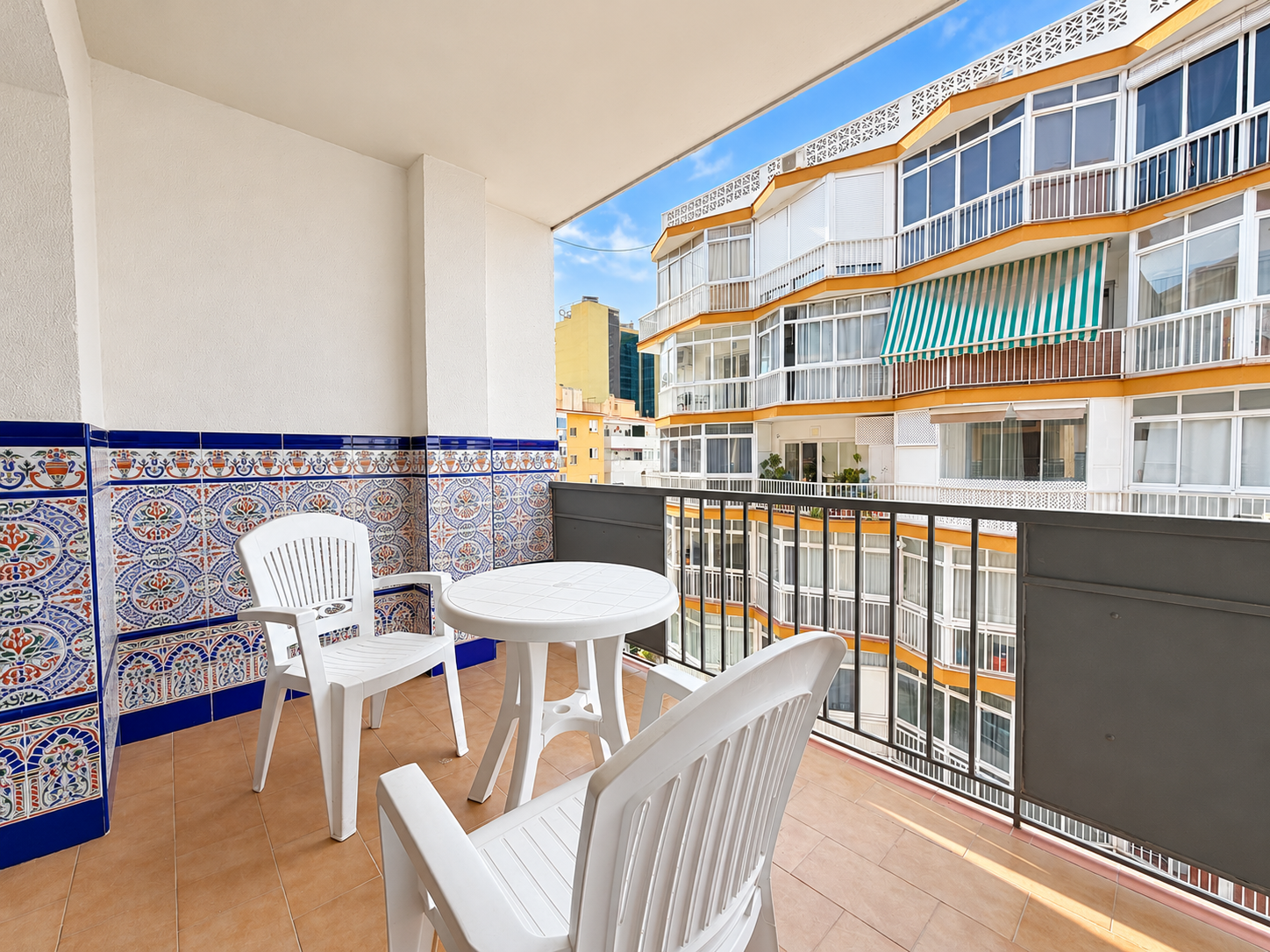 3 bedroom Apartment in Fuengirola, Malaga, Spain – 428-05751P