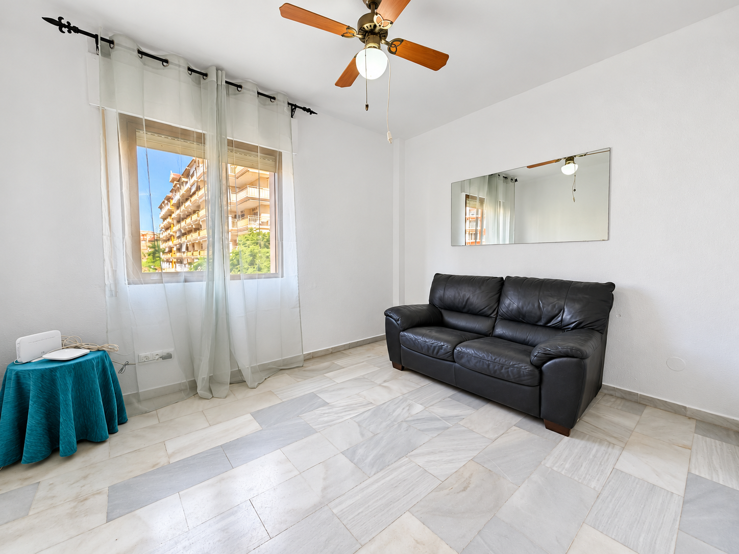 3 bedroom Apartment in Fuengirola, Malaga, Spain – 428-05751P