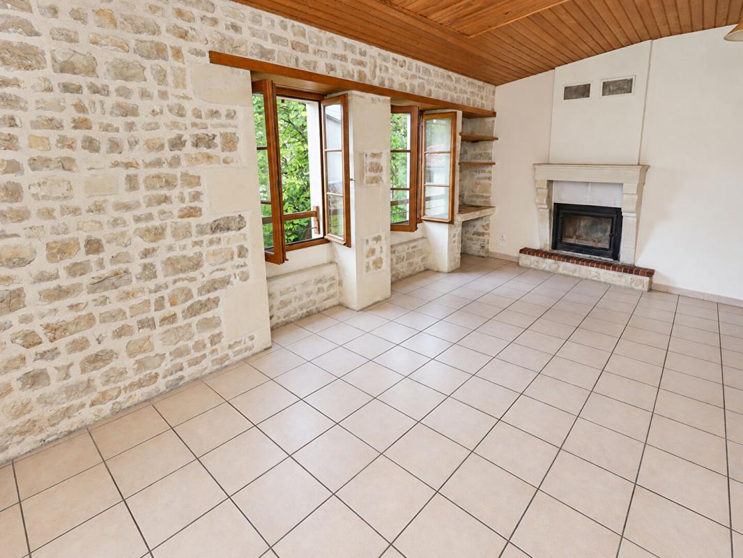 7 bedroom propriete in Aigre, Charente, France