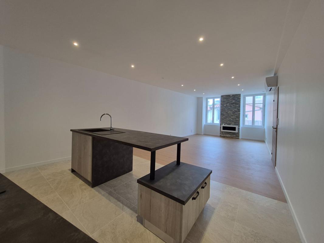 2 bedroom t4 in Millau, Aveyron, France