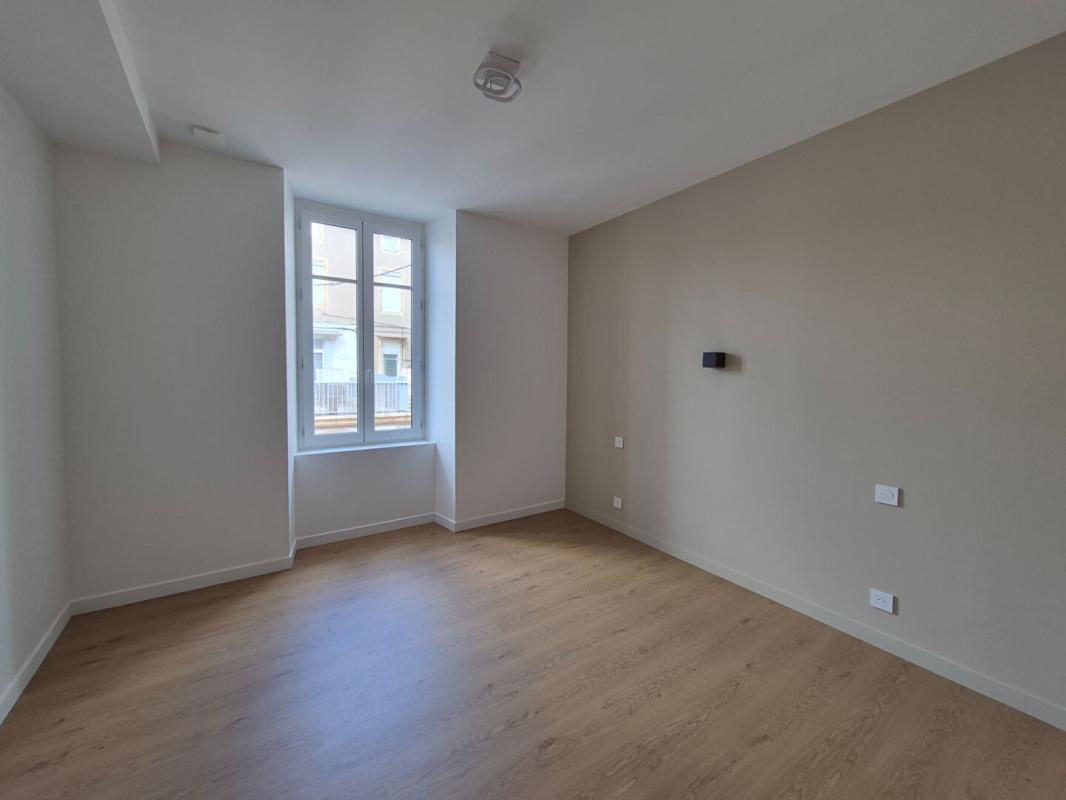 2 bedroom t4 in Millau, Aveyron, France