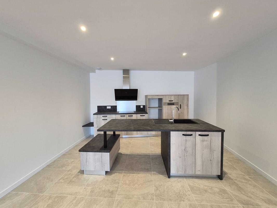 2 bedroom t4 in Millau, Aveyron, France