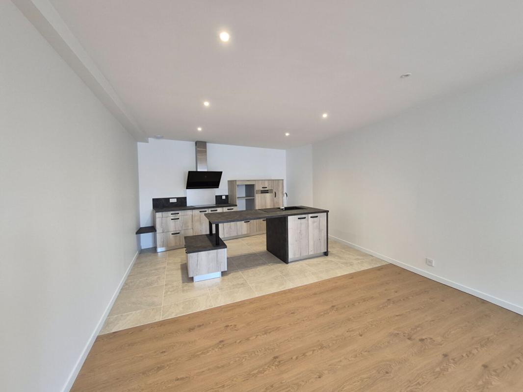 2 bedroom t4 in Millau, Aveyron, France