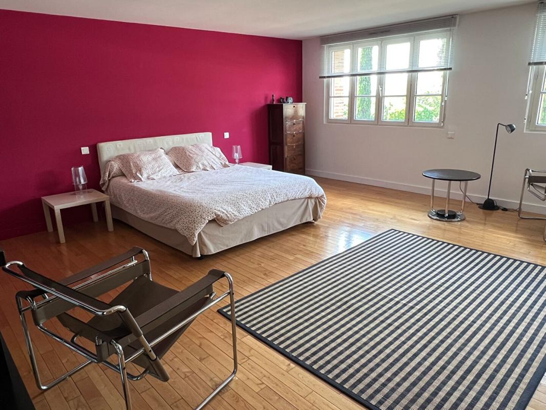 7 bedroom demeure in Capdenac, Lot, France
