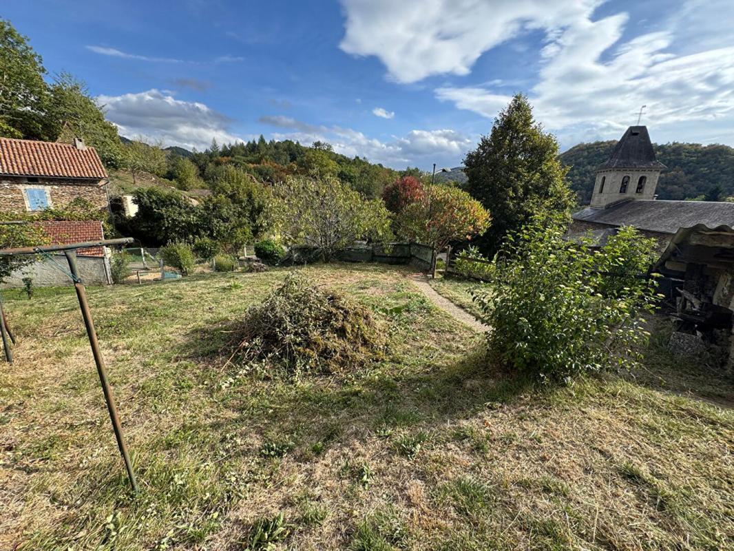 1 bedroom maison a renover in Latouille Lentillac, Lot, France