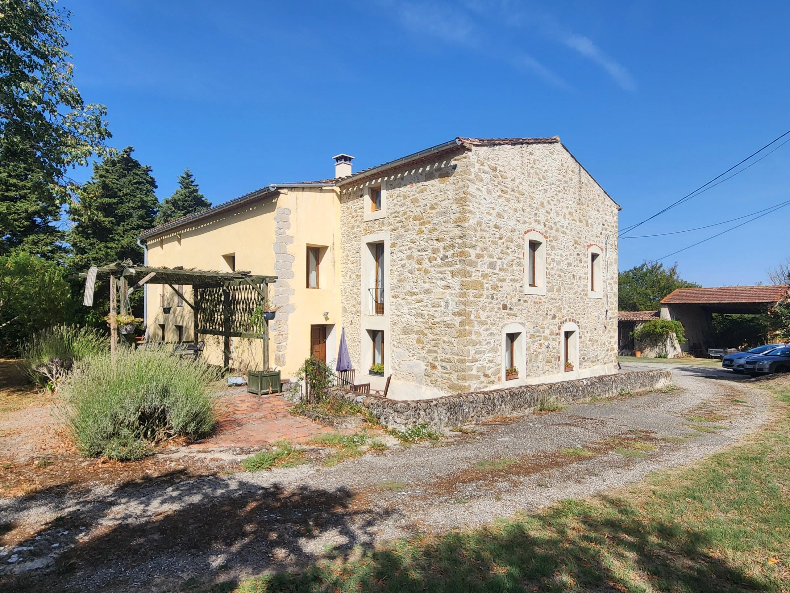 Characterful stone Farmhouse with outbuildings on  26Ha, Occitanie – France – BVI87226