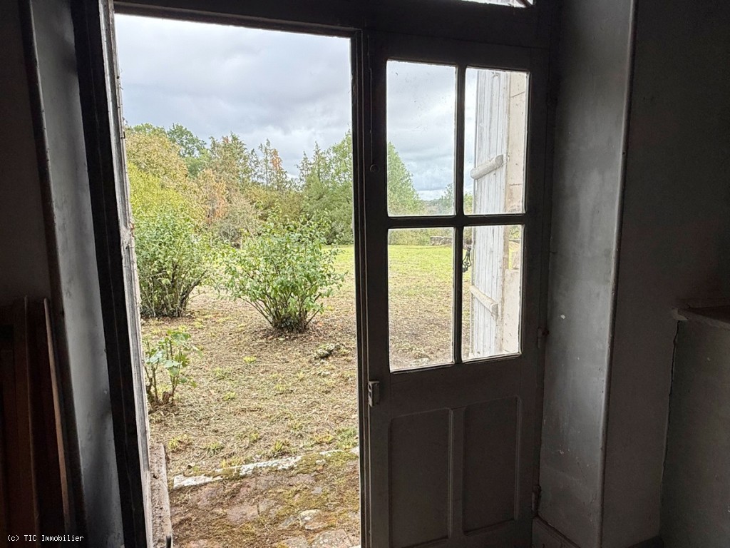 3 bedroom House in Aunac, France – r7612