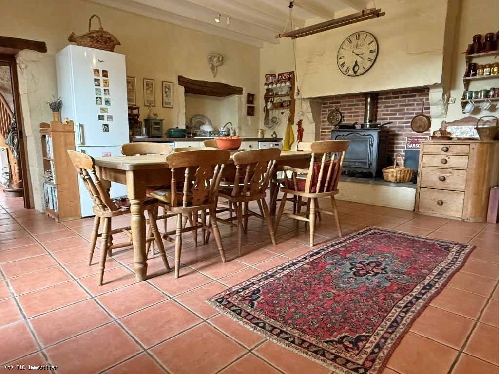 3 bedroom House in Villefagnan, France – r7608