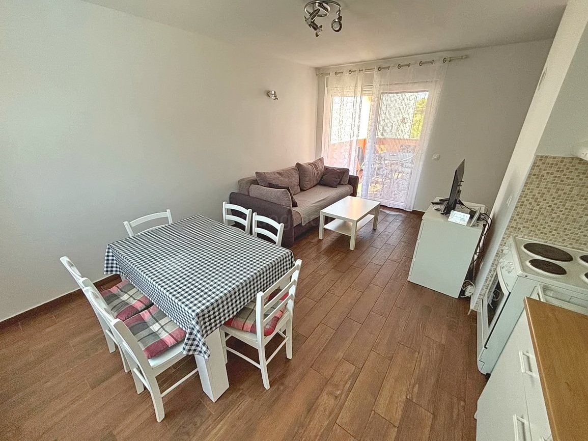 2 bedroom apartment in Dobrinj, Croatia – 103739
