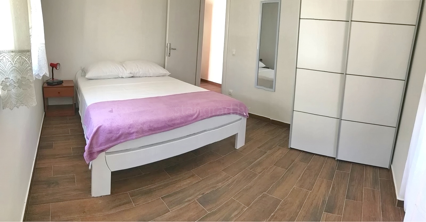 2 bedroom apartment in Dobrinj, Croatia – 103739