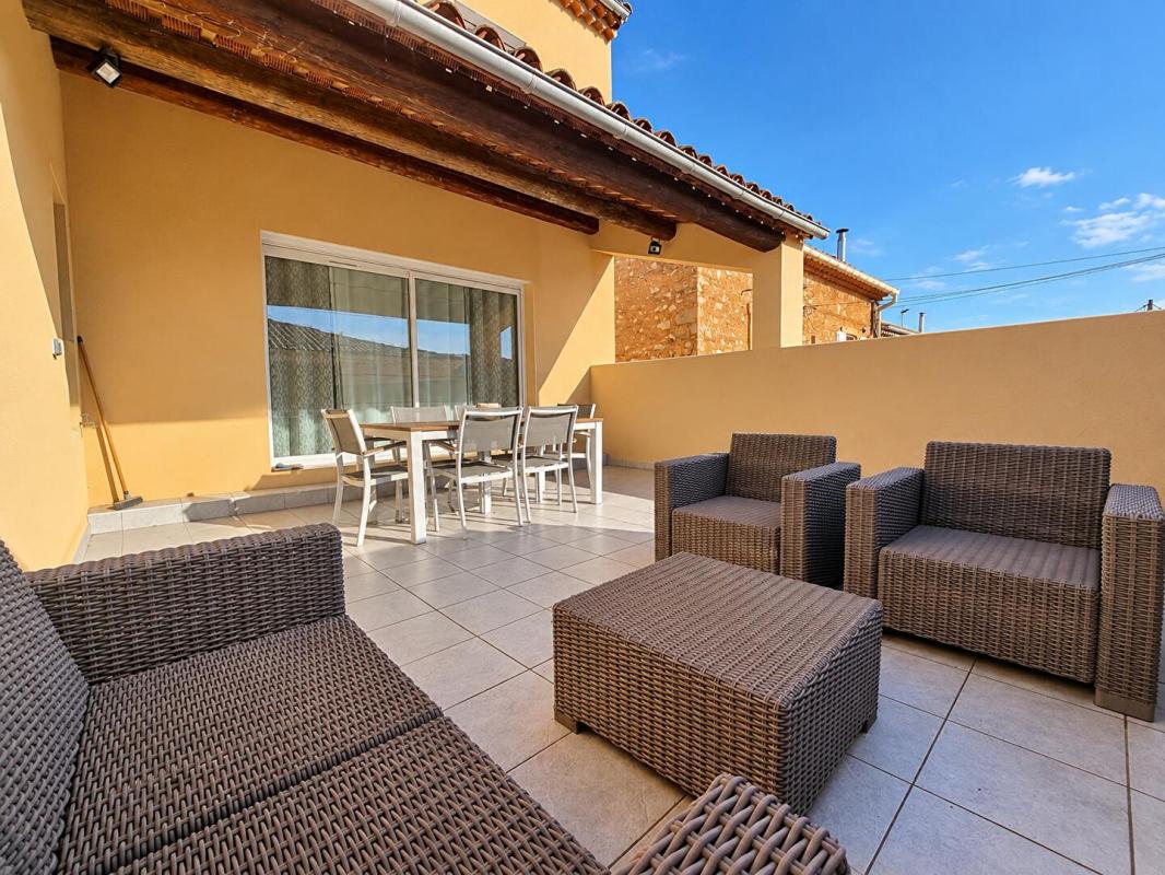 3 bedroom maison in Pierrerue, Hérault, France