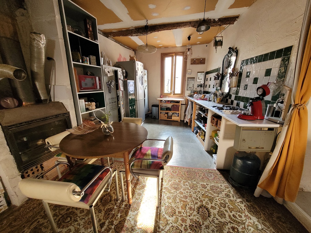 2 bedroom House in Autignac, Herault, France – sa135000ee