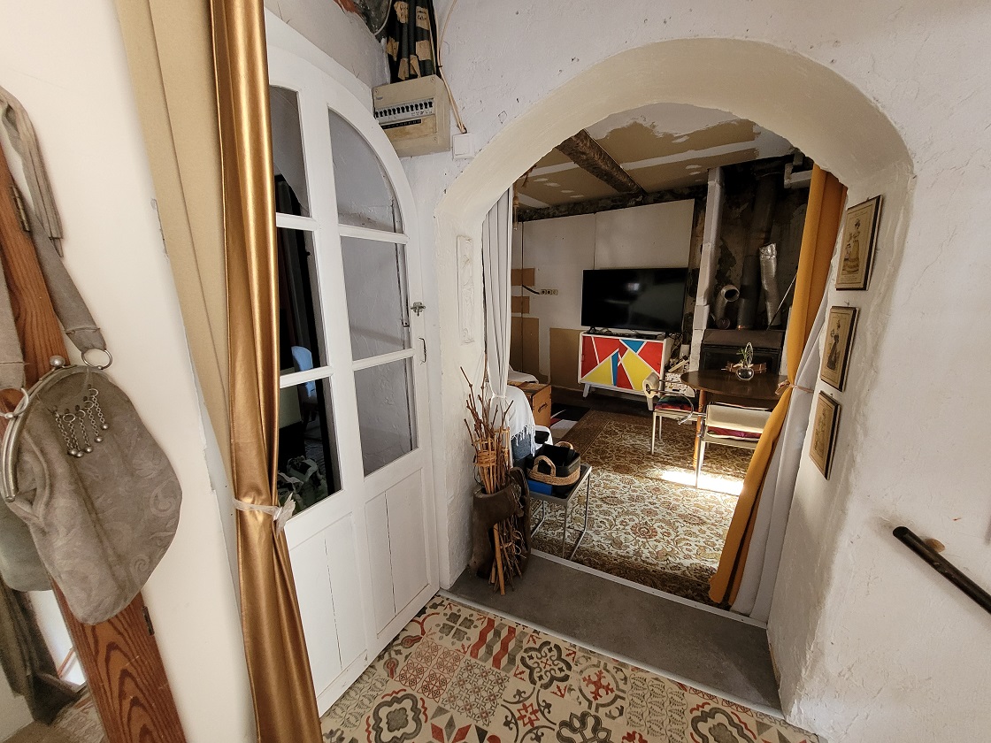2 bedroom House in Autignac, Herault, France – sa135000ee