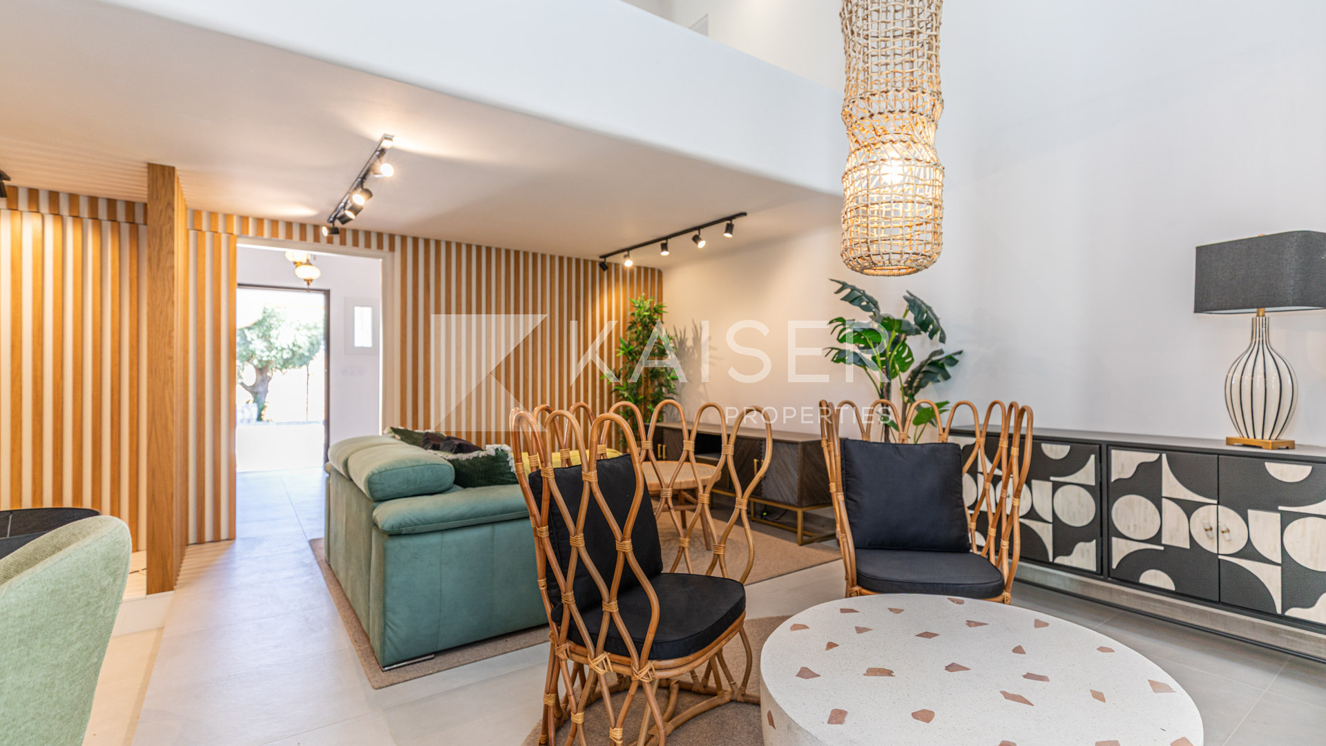 3 bedroom Villa house in Albufeira, Portugal – KP1382
